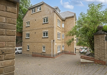 2 bedroom apartment for sale - Douglas Downes Close, Headington, Oxford, OX3 - Property View 1